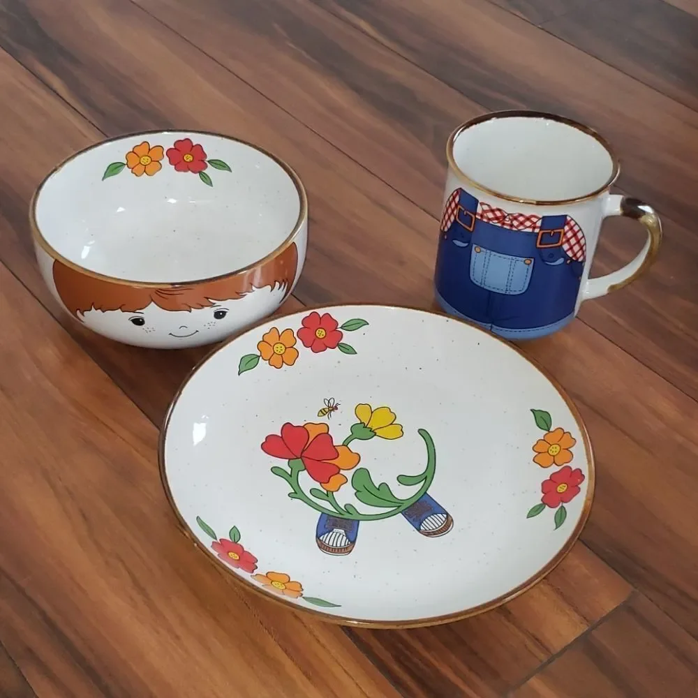 Vintage 70s/80s Child Teacup Bowl & Saucer Set